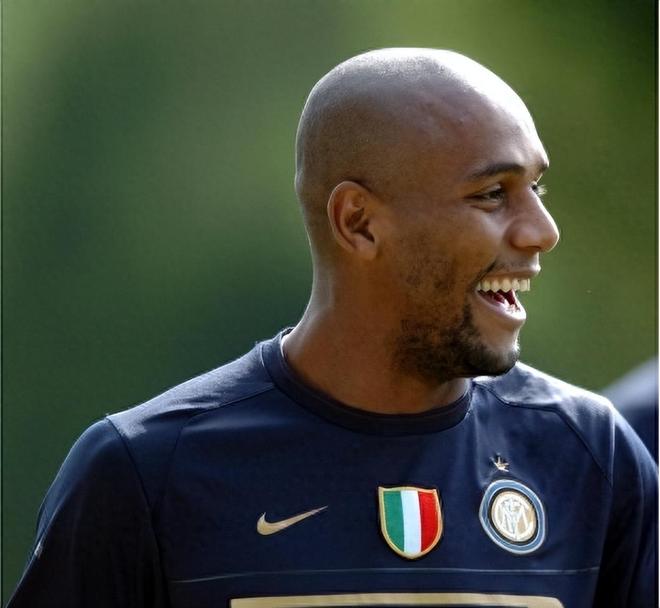 完美体育app官方网站-萨克拉门托国王一队